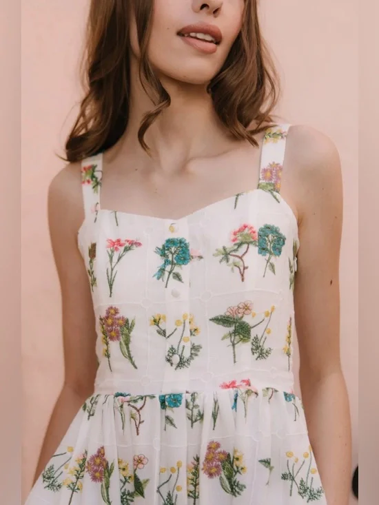 NWT Ivy City Co Robyn Embroidered Floral Midi Dress Wildflower Size 14 - Picture 2 of 12